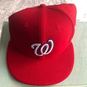 New Era 9Fifty MLB Washington Nationals Basic Red Snapback One Size NWOT